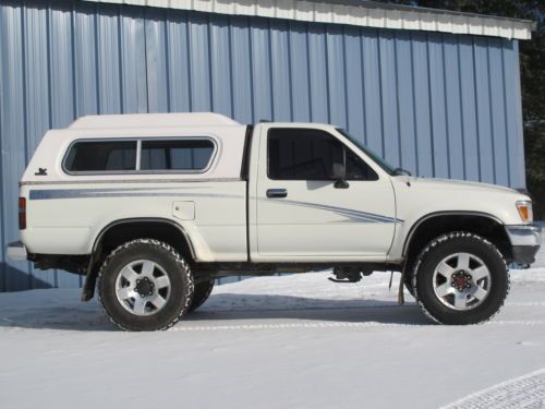 1994 Toyota Tacoma 4wd DLX Standard Cab - Custom Options & 100% Rust Free, US $6,000.00, image 8
