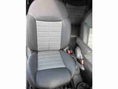 Sport Verde Olivio Green Five Speed Manual 4 Cylinder Bose Certified We Finance!, image 18