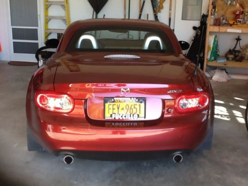 2010 mazda mx-5 miata grand touring convertible 2-door 2.0l