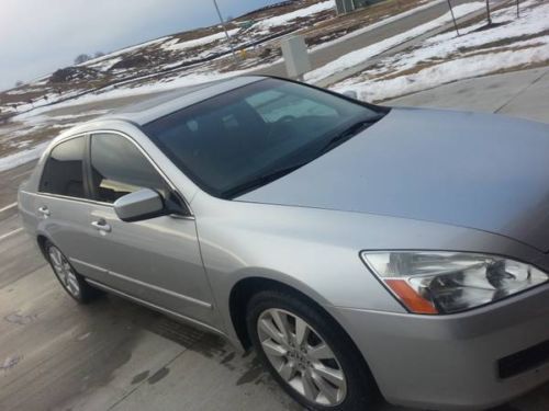 Honda accord exl, v6, sunroof, silver metallic, one-owner, leather, nav, loaded!