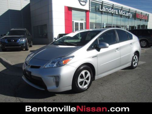 Prius clean carfax one owner