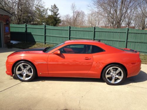 2010 chevrolet camaro ss...low miles