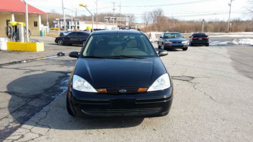 2000 ford focus zts sedan 4-door