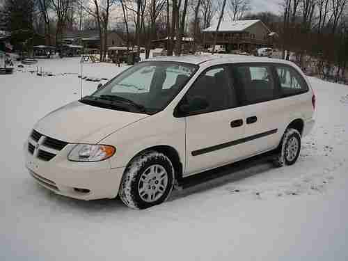 2005 Dodge Grand Caravan Handi-cap Wheel chair van 4-Door 3.3L, image 2