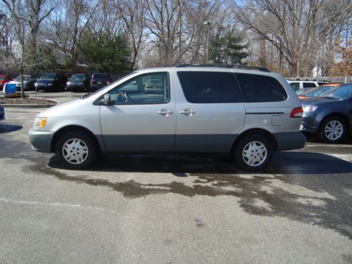 2003 toyota sienna ce mini van 1 owner wholesale to public new car trade