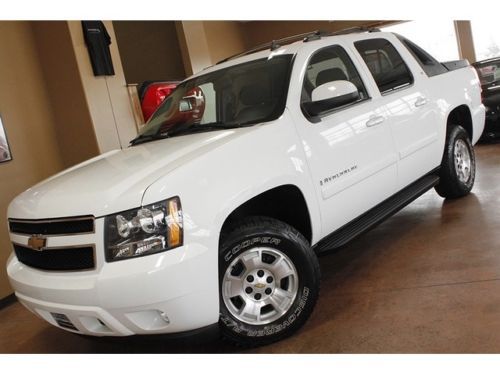 2009 chevrolet avalanche lt 4x4 automatic 4-door truck