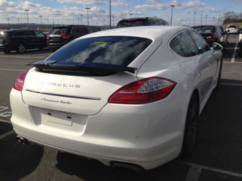 2011 porsche panamera turbo hatchback 4-door 4.8l