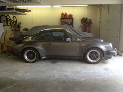 1978 porsche 930 turbo coupe 2-door 3.3l