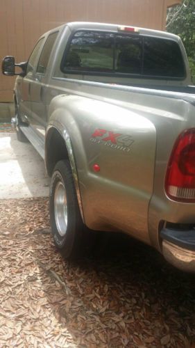 Ford Super Duty Crew Cab Super Clean, image 2