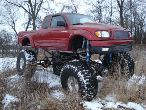 2001 lifted toyota tacoma (one of a kind)  ***its got to get out the shop***