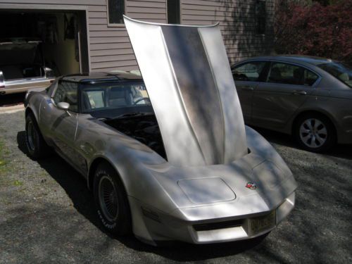 1982 corvette, collector edition