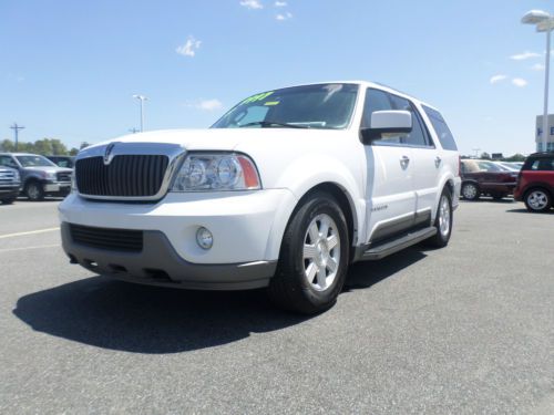 03 navigator 4x4 130k 5.4 v8 clean suv clean carfax 1 owner vehicle 3rd row seat