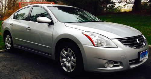 2010 nissan 2.5 sl