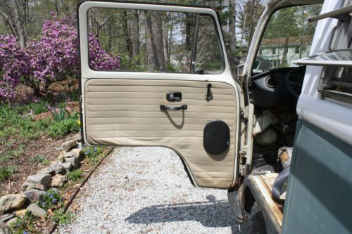 1969 VW Bus Early Bay Westfalia Camper, US $3,750.00, image 17
