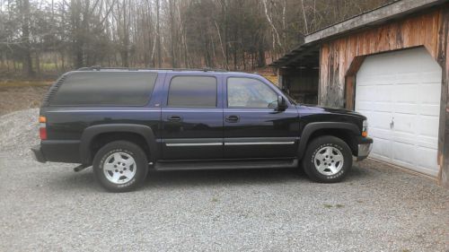 2005 chevrolet suburban 1500 lt sport utility 4-door 5.3l