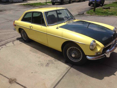 Mgb gt wire wheels, runs great, good body