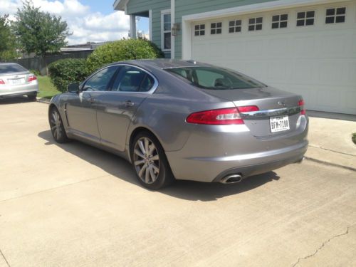 2010 jaguar xf premium luxury sedan 4-door 5.0l