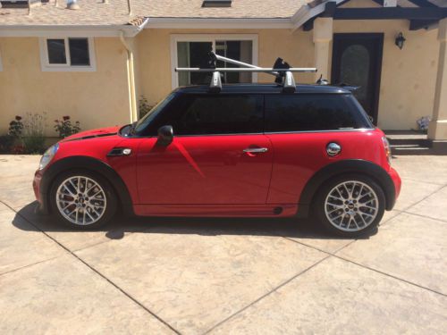 2009 mini cooper john cooper works hatchback 2-door 1.6l