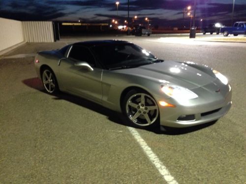 2006 chevrolet corvette base coupe 2-door 6.0l