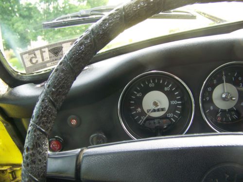 1973 VW Karnann Ghia, image 12