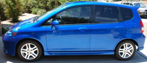 2007 honda fit sport hatchback 4-door 1.5l mt