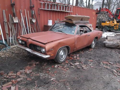 1969 plymouth barracuda 2dr coupe 318,auto,bucket seats,console car,barn find.