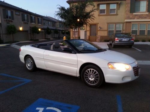 2006 chrysler sebring touring convertible 2-door 2.7l