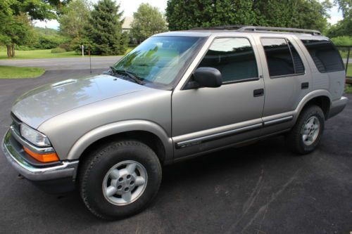 2001 chevrolet s10 v6 blazer auto 4x4 111k runs and drives excellent shape!