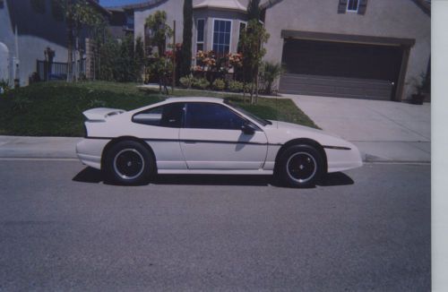 1988 pontiac fiero gt in outstanding condition