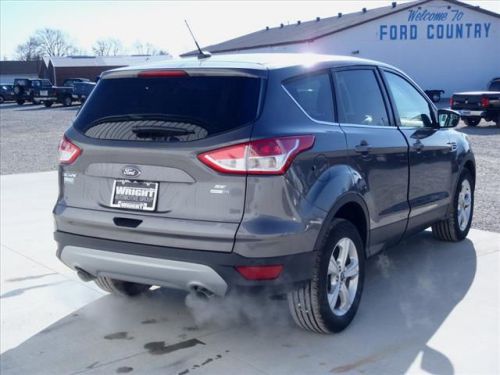 2014 ford escape se