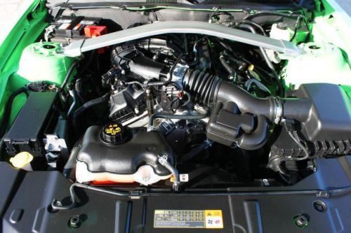 2013 ford mustang v6 premium