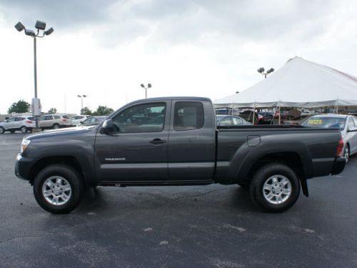 2012 toyota tacoma prerunner