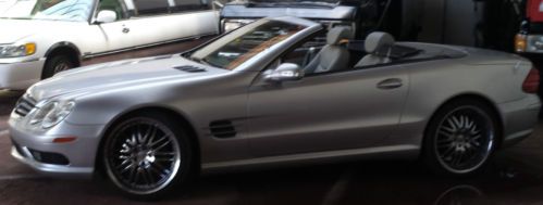 2003 mercedes-benz sl500 panoramic convertible hard top 2-door 5.0l