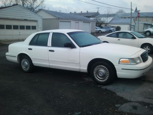 2000 ford crown victoria police interceptor