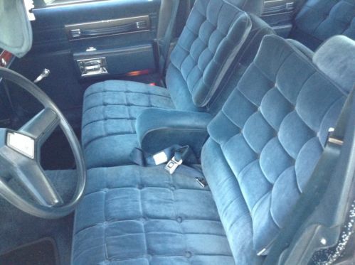 1986 Chevrolet Caprice Classic Brougham Sedan 4-Door 5.0L, image 10