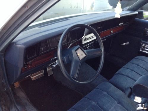 1986 Chevrolet Caprice Classic Brougham Sedan 4-Door 5.0L, image 11