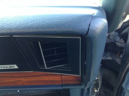 1986 Chevrolet Caprice Classic Brougham Sedan 4-Door 5.0L, image 18