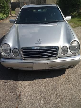 1998 mercedes-benz e430 base sedan 4-door 4.3l, 100k miles