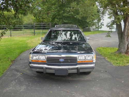 1991 ltd crown victoria country squire lx