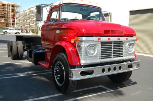 Ford 1969 n600  restored,excellent conditon.rare, vintage car hauler or flat bed