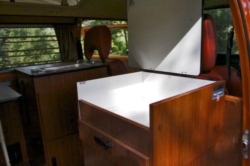 *********1974 Volkswagen Westfalia WILL SHIP WORLDWIDE NO RESERVE**********, image 17