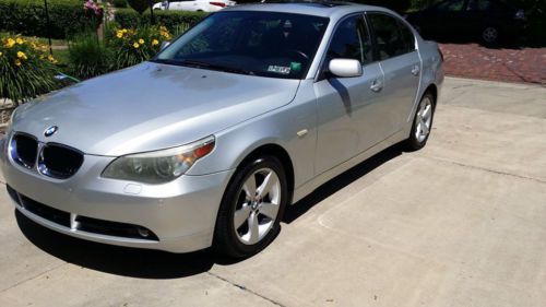 2006 silver bmw 530xi sedan excellent condition; luxury, black, leather interior