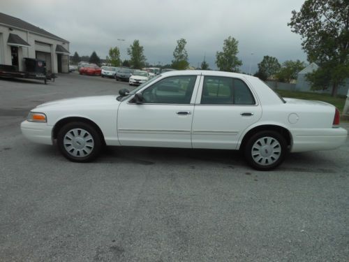 2010 ford crown victoria police interceptor, unmarked, 26k one of a kind!!!