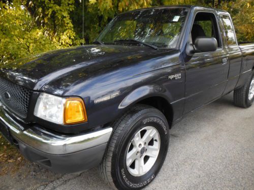 2003 ford ranger 4x4 extra cab 4 liter 6 cylinder with air conditioning