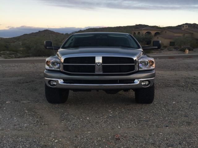 Dodge ram 2500 slt extended crew cab pickup 4-door