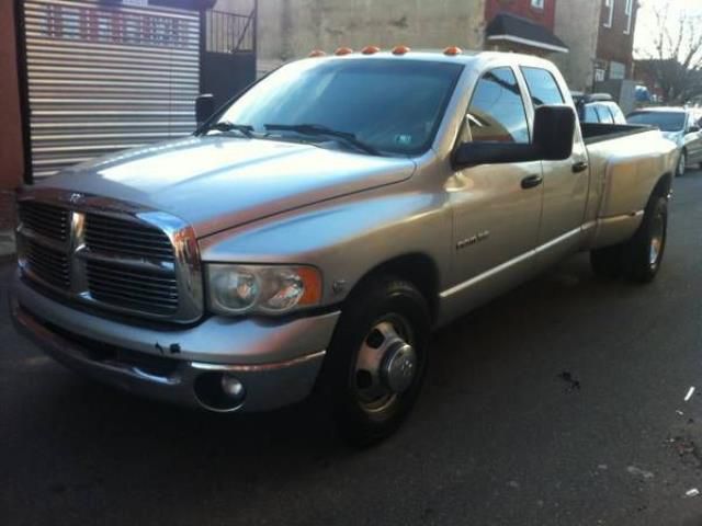 Dodge ram 3500 slt crew cab pickup 4-door