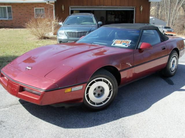 Chevrolet corvette base convertible 2-door