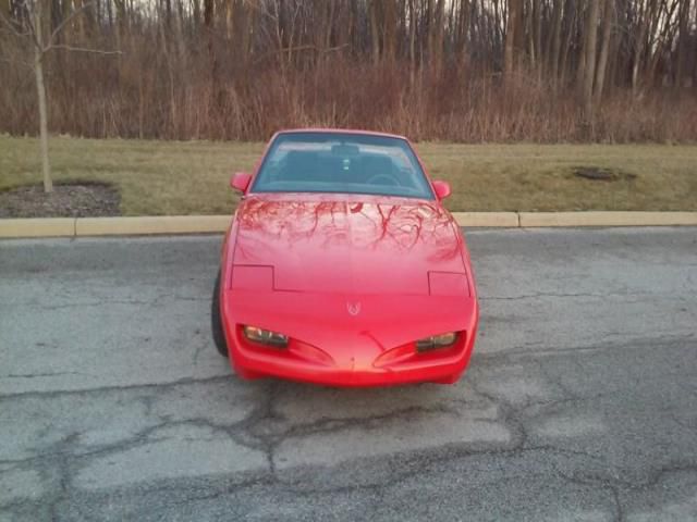 Pontiac firebird base convertible 2-door