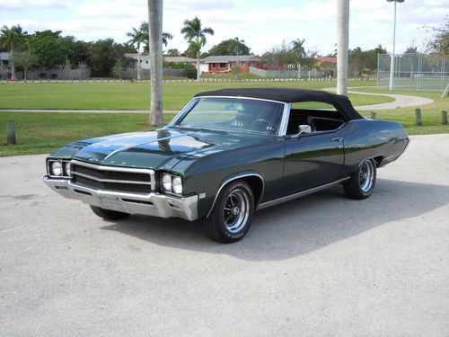 1969 buick skylark custom convertible 2-door 5.7l