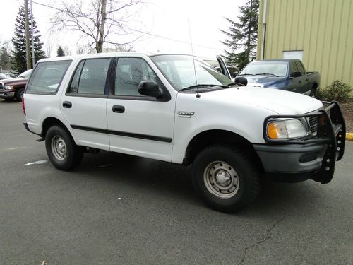 1997 ford expedition xlt 4wd- retired police vehicle